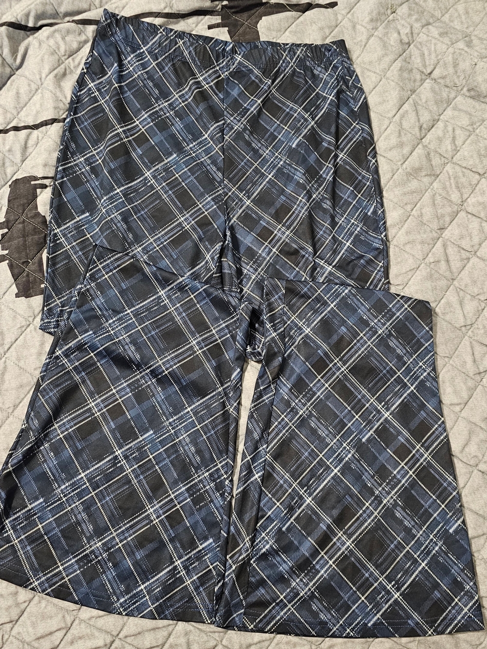 SHEIN Womens Navy Blue Plaid Flare Pants/leggings
